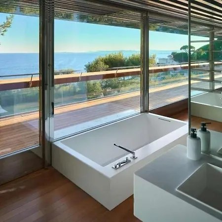 Willa 4br Beachfront - What'app - 0034-635-520-036 - For Reservations! *